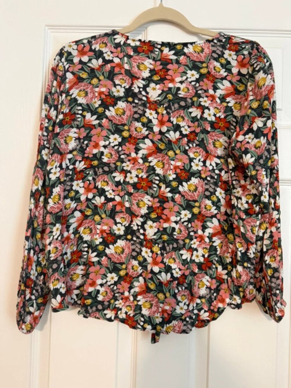 Loft V-Neck Floral Top
